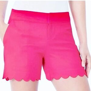 Isaac Mizrahi Fuschia Stretch 5" Inseam Scalloped Hem Tailored Shorts Size 12